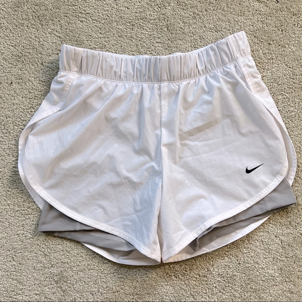 Nike 2 in 1 running shorts